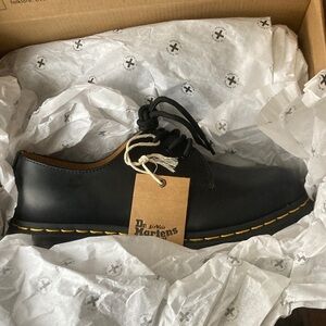 1461 black doc martens oxfords lace up aesthetic goth alt